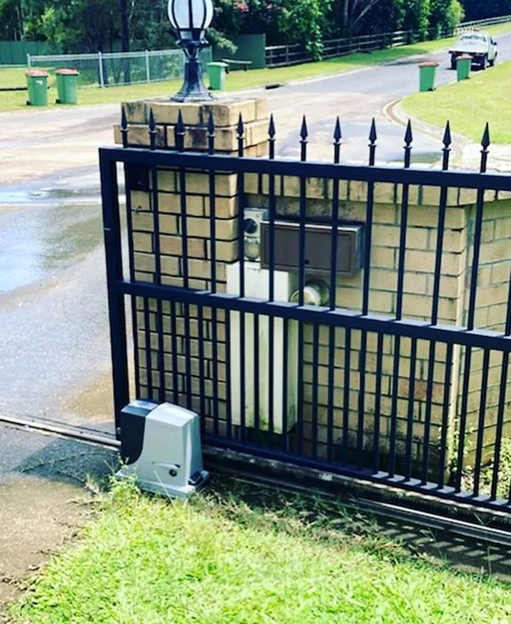 Residential gate installation in St. Louis, MO